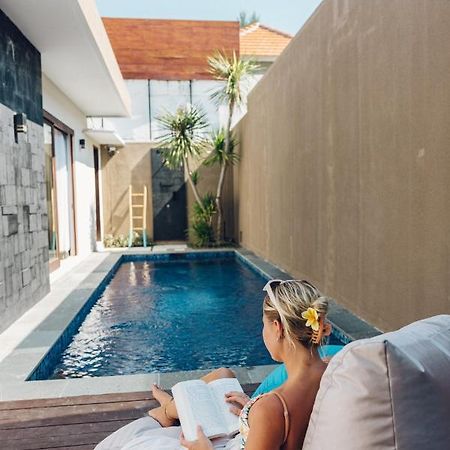 Taj Maza Sunset Villas Τζίλι Τραγουανγκάν Εξωτερικό φωτογραφία